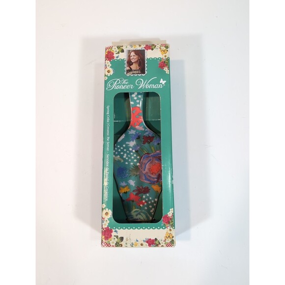 The Pioneer Woman Spring Celia Ceramic Aqua Pie Server Dishwasher Safe NEW - Picture 7 of 7